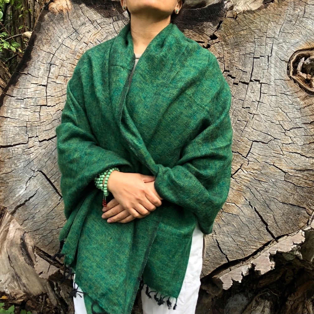 Himalayan yak wool shawl/wrap/scarf handmade in Nepal. Warm Soft Light.